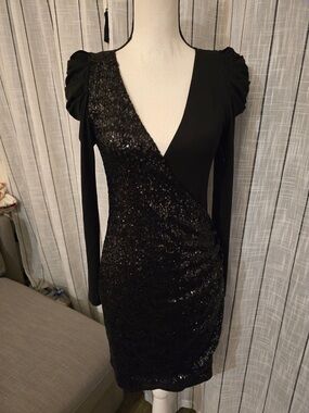 Source Unknown Black Sequin Wrap-Style Long Sleeve Dress